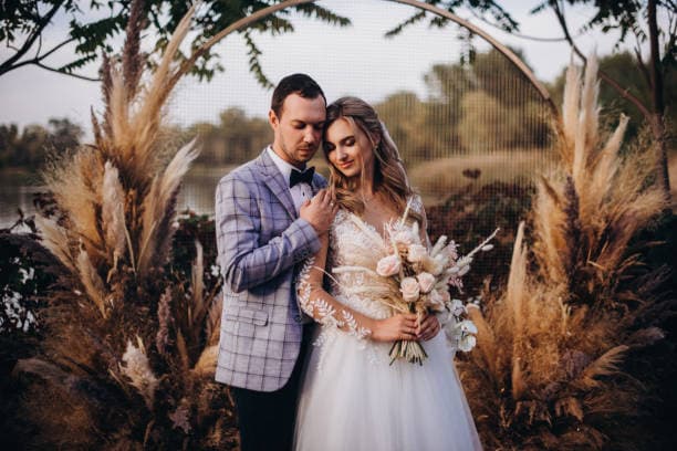 A Wedding Photoshoot Infused with the Charms of Chance and Romance